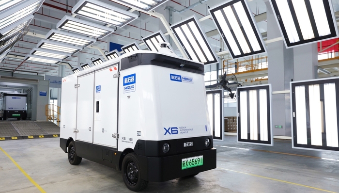 交付量暴涨10倍，新石器无人车商业化迎来爆发